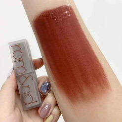 Son Romand Zero Gram Matte Lipstick 05