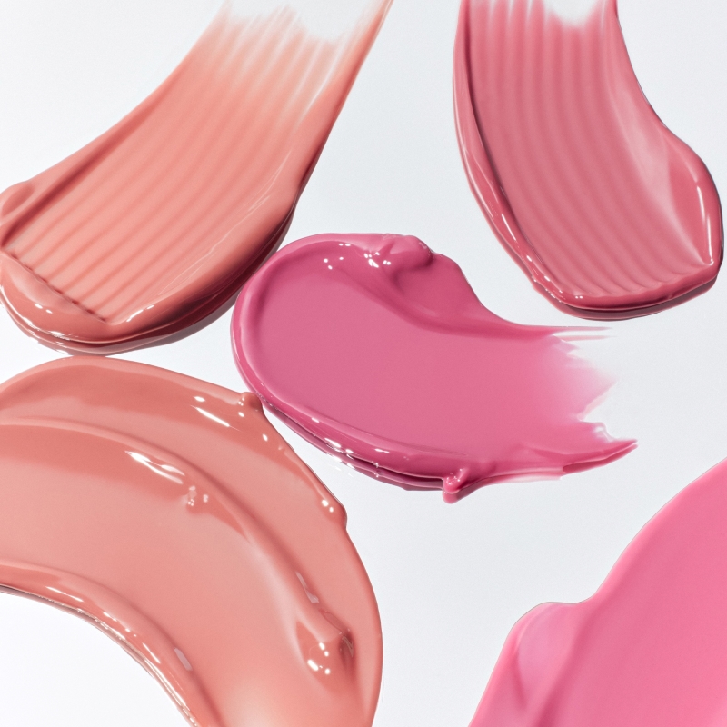 Giữa son kem và son tint nên sử dụng loại son nào?